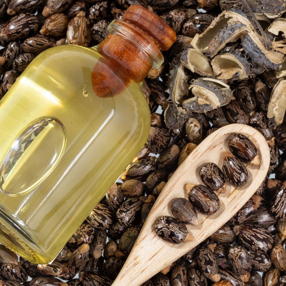 Huile de Ricin : Combien de Fois par Semaine l’Utiliser pour des Cheveux Forts et Sains ?